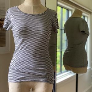 Simple black and white striped tee